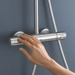 GROHE Vitalio System 310 Duschsystem Mit Thermostatbatterie 16 GROHE Vitalio System 310 Duschsystem Mit Thermostatbatterie -Megabad Verkäufe grohe duschsysteme vitalio 310 mit thermostatbatterie 6078775