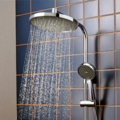 Hansgrohe Activera S Duschsystem 240 1 Strahlart Wassersparend Mit Einhebelmischer Varia 12 Hansgrohe Activera S Duschsystem 240 1 Strahlart Wassersparend Mit Einhebelmischer Varia -Megabad Verkäufe hansgrohe brausenprogramm showerpipe activera duschsystem 240 14011283