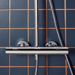 Hansgrohe Activera S Duschsystem 240 1 Strahlart Wassersparend Mit Ecostat Fine Varia 15 Hansgrohe Activera S Duschsystem 240 1 Strahlart Wassersparend Mit Ecostat Fine Varia -Megabad Verkäufe hansgrohe brausenprogramm showerpipe activera duschsystem 240 14011322