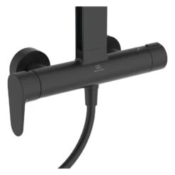 Ideal Standard Alu+ Duschsystem Mit Ceraflow Brausearmatur, 2 Ablagen, 2-Funktions-Handbrause Und 2-Funktions-Kopfbrause -Megabad Verkäufe ideal standard badarmaturen alu duschsysteme mit 12311056