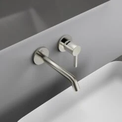 Ideal Standard Joy Wand-Waschtischarmatur, Runde Rosetten, Auslauf 18 Cm -Megabad Verkäufe ideal standard badarmaturen joy waschtisch wand 6911958