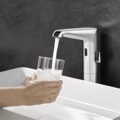 Schell XERIS E² Elektronische Waschtisch-Armatur Mit Unterputz-Netzteil, Hochdruck-Kaltwasser, L -Megabad Verkäufe marken schell badarmaturen xeris schell xeris elektronische waschtisch armatur e hd k large kopie 13921790