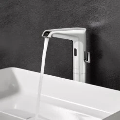 Schell XERIS E² Elektronische Waschtisch-Armatur Mit Unterputz-Netzteil, Hochdruck-Kaltwasser, L -Megabad Verkäufe marken schell badarmaturen xeris schell xeris elektronische waschtisch armatur e hd k large kopie 13921793