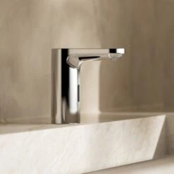 Schell CELIS E² Elektronische Waschtisch-Armatur Mit Steckernetzteil, Hochdruck-Kaltwasser