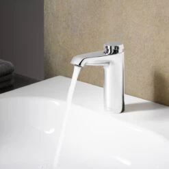 Schell XERIS Selbstschluss Waschtisch-Armatur SC HD-M Mid. 10 Schell XERIS Selbstschluss Waschtisch-Armatur SC HD-M Mid. -Megabad Verkäufe schell waschtischarmaturen xeris selbstschluss hd mid 6921578