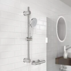 Schütte KARIBIK Handbrause Rund Mit 3 Strahlarten 15 Schütte KARIBIK Handbrause Rund Mit 3 Strahlarten -Megabad Verkäufe schuette wannen und duscharmaturen karibik handbrause 13979060